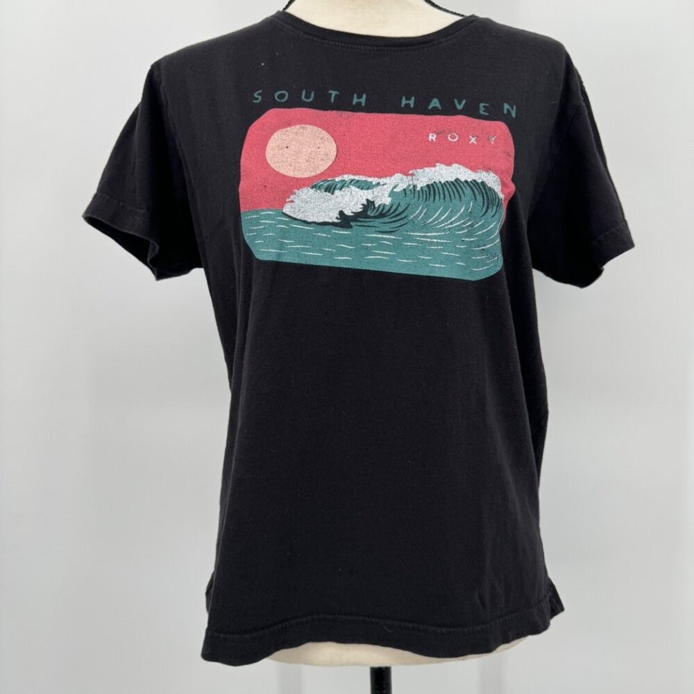 early 2000's roxy t-shirt